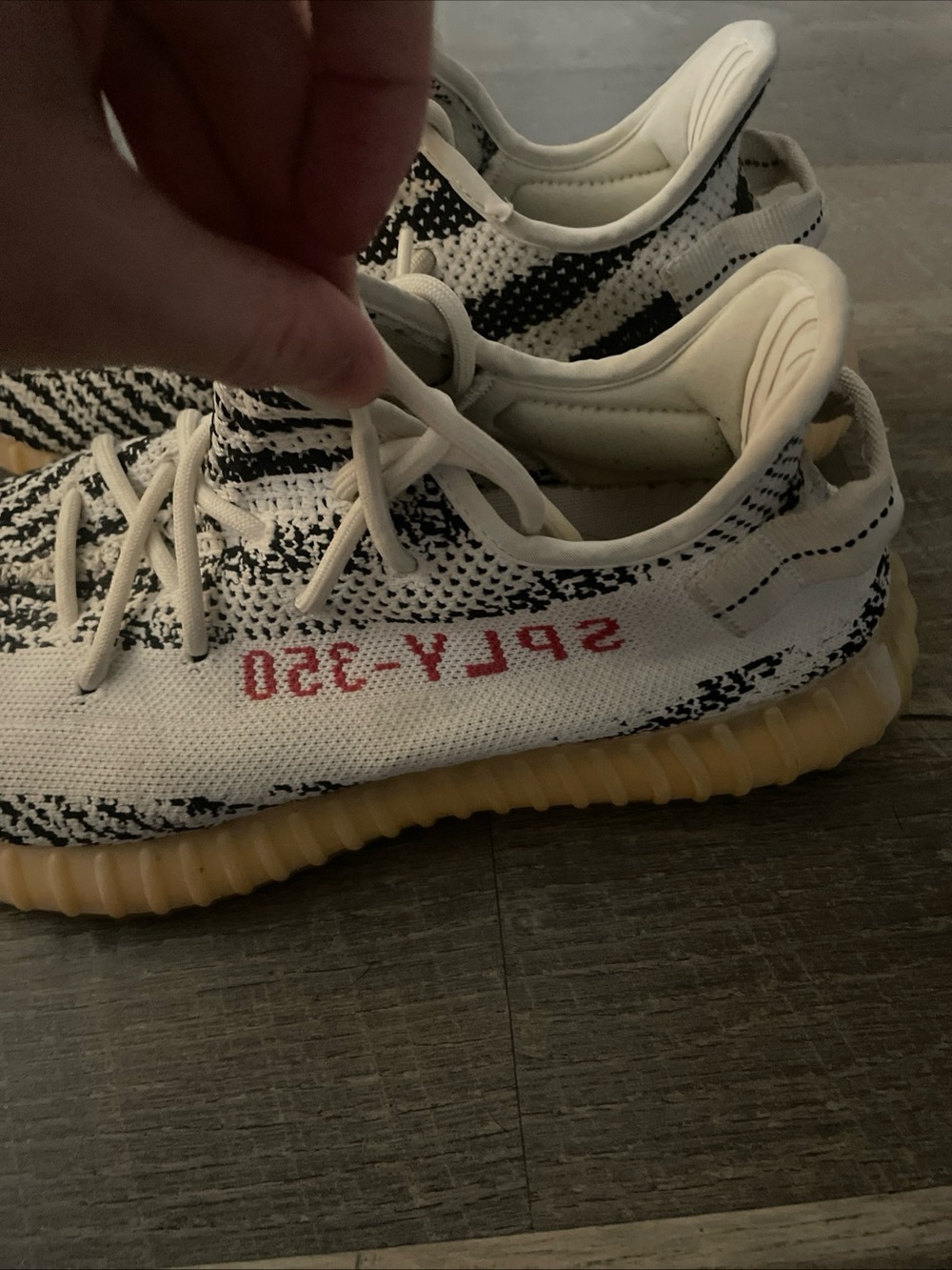 Yeezy Zebra Adidas Boost 350 V2 2017 Size 11 - Picture 3 of 7